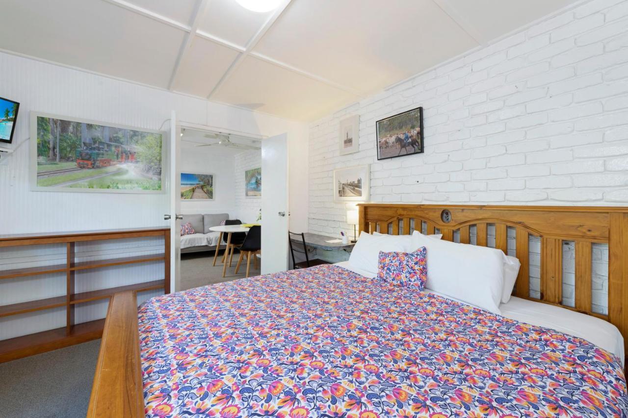 Bundaberg Coral Villa Motor Inn Exterior photo